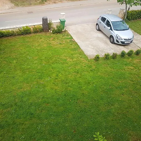 Apartment With One Bedroom In Vabriga With Wifi 5 Km From The Beach Appartement *